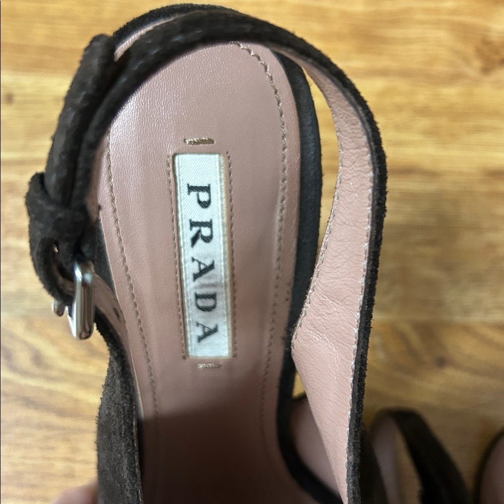 PRADA Elegant Brown Suede Slingback Heels Size 8 Made in Italy - Picture 6 of 11